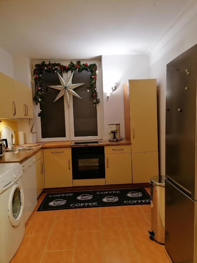 Schoene Wohnung, Zwei Schlafzimmer, Zentrumsnah, Erdgeschoss In ไกรฟ์สวัลด์ ภายนอก รูปภาพ