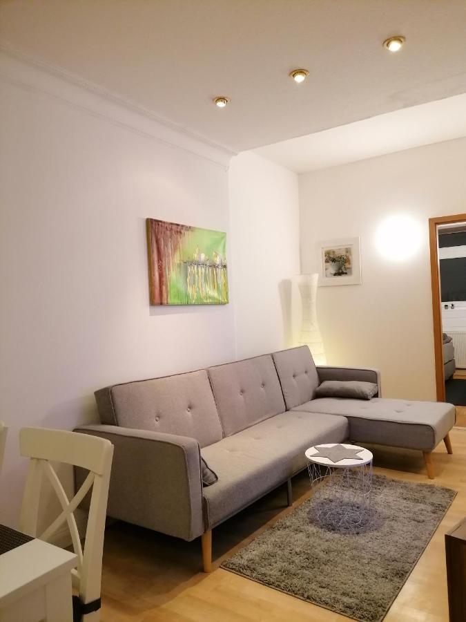 Schoene Wohnung, Zwei Schlafzimmer, Zentrumsnah, Erdgeschoss In ไกรฟ์สวัลด์ ภายนอก รูปภาพ